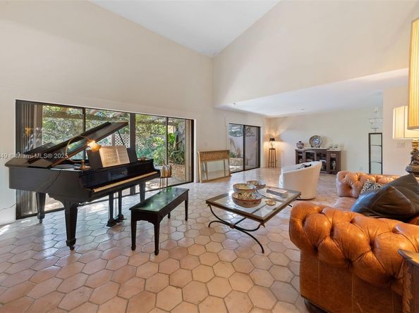 206 St Andrews Road 1878, Hollywood FL 33021