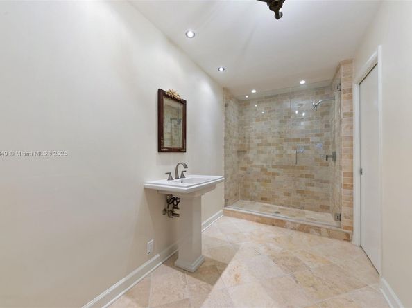 206 St Andrews Road 1878, Hollywood FL 33021