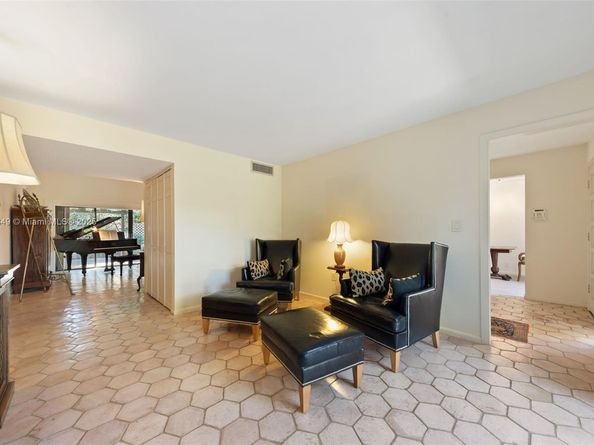 206 St Andrews Road 1878, Hollywood FL 33021