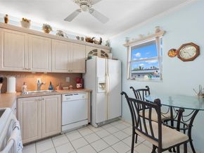 3120 Holiday Springs Blvd 301, Margate FL 33063