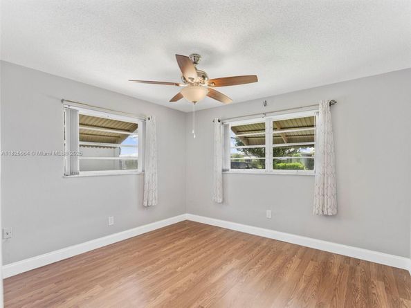 2991 NW 1st Dr, Pompano Beach FL 33064