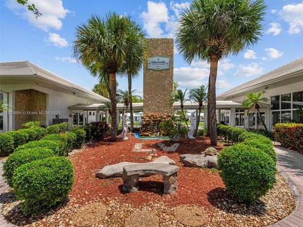 2991 NW 1st Dr, Pompano Beach FL 33064