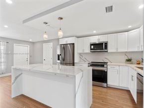 2991 NW 1st Dr, Pompano Beach FL 33064