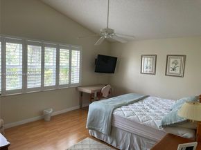 1095 Weeping Willow Way, Hollywood FL 33019