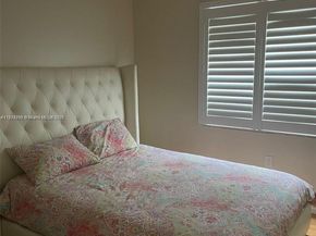 1095 Weeping Willow Way, Hollywood FL 33019