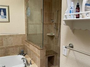 1095 Weeping Willow Way, Hollywood FL 33019