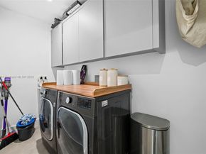 624 N Victoria Park Rd, Fort Lauderdale FL 33304