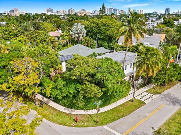 624 N Victoria Park Rd, Fort Lauderdale FL 33304