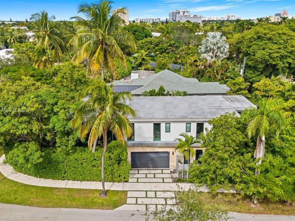 624 N Victoria Park Rd, Fort Lauderdale FL 33304