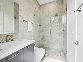 624 N Victoria Park Rd, Fort Lauderdale FL 33304