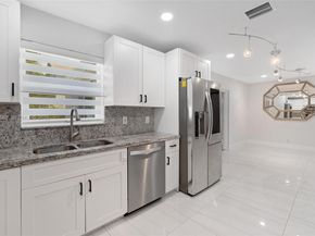 309 SE 3rd Ter, Deerfield Beach FL 33441