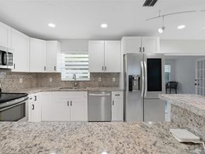 309 SE 3rd Ter, Deerfield Beach FL 33441