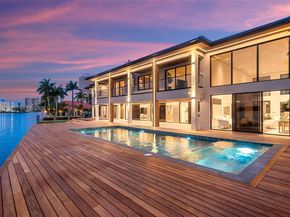 3209 NE 169th St, North Miami Beach FL 33160