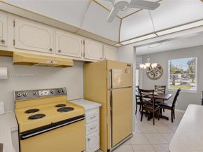 146 Prescott H 146, Deerfield Beach FL 33442
