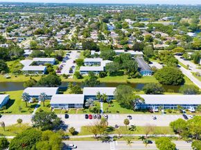 146 Prescott H 146, Deerfield Beach FL 33442