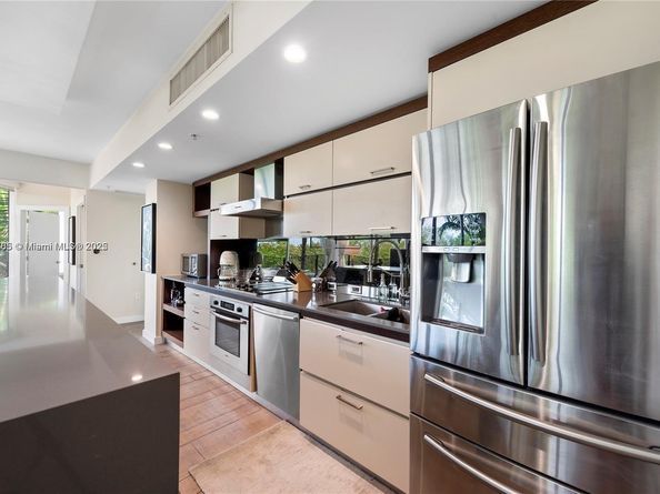 2155 Washington Ct 309, Miami Beach FL 33139