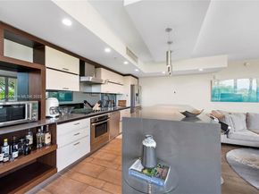 2155 Washington Ct 309, Miami Beach FL 33139