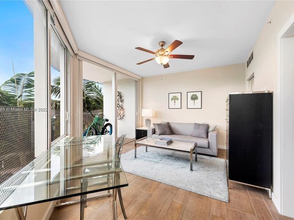 2155 Washington Ct 309, Miami Beach FL 33139