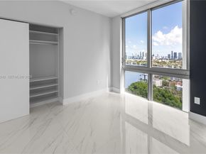 16385 Biscayne Blvd 2907, North Miami Beach FL 33160