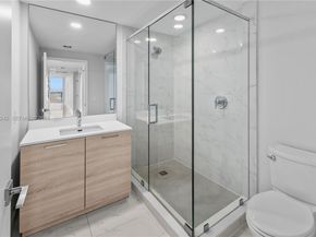 16385 Biscayne Blvd 2907, North Miami Beach FL 33160