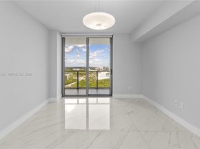 16385 Biscayne Blvd 2907, North Miami Beach FL 33160