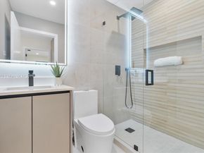 6701 SW 48th St, Miami FL 33155