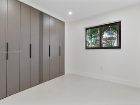 6701 SW 48th St, Miami FL 33155
