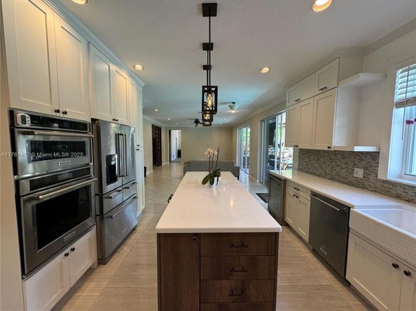 1684 Eagle Bend, Weston FL 33327