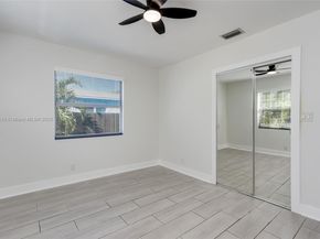 2231 NW 91st St, Miami FL 33147