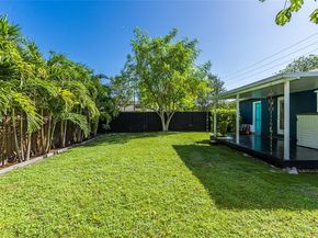 2231 NW 91st St, Miami FL 33147