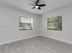 2231 NW 91st St, Miami FL 33147