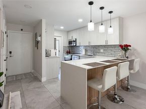 400 SE 10th St 112, Deerfield Beach FL 33441