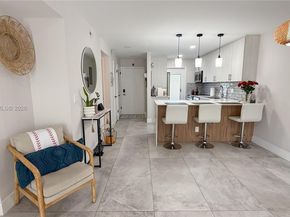 400 SE 10th St 112, Deerfield Beach FL 33441