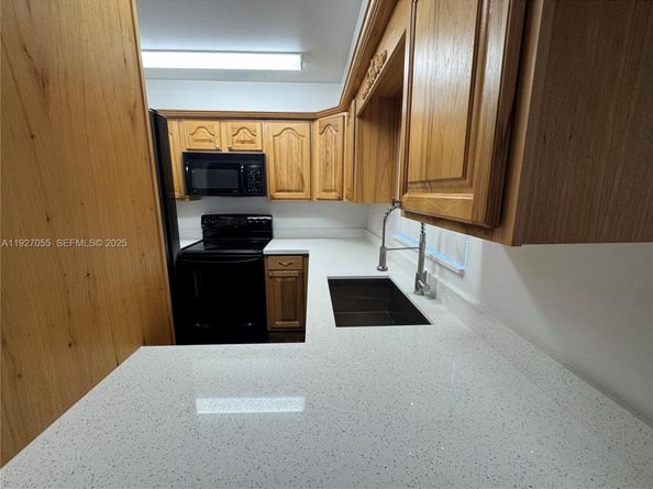 6607 winfield blvd A48, Margate FL 33063