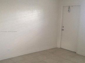 4061 N Dixie Hwy 30, Oakland Park FL 33334