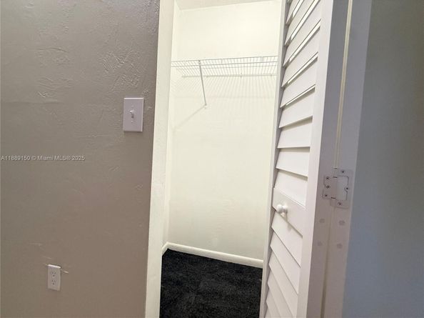 6575 W 4th Ave 111, Hialeah FL 33012