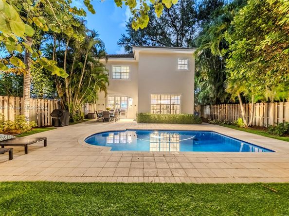 1608 SE 1st St, Fort Lauderdale FL 33301