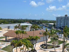13499 Biscayne Blvd 702, North Miami FL 33181