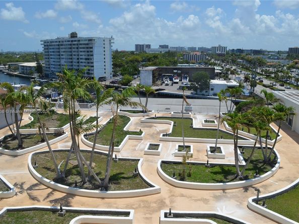 13499 Biscayne Blvd 702, North Miami FL 33181