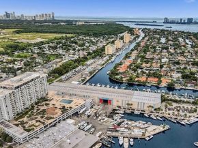 13499 Biscayne Blvd 702, North Miami FL 33181