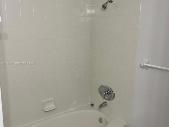17341 NW 7th Ave 603, Miami Gardens FL 33169