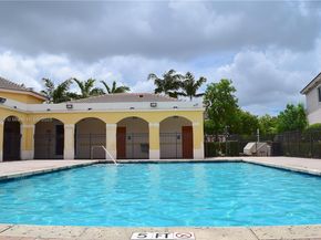 17341 NW 7th Ave 603, Miami Gardens FL 33169