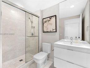 17301 Biscayne Blvd 2110, North Miami Beach FL 33160