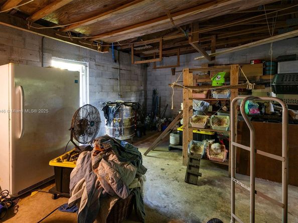 15290 SW 82nd Ave, Palmetto Bay FL 33157