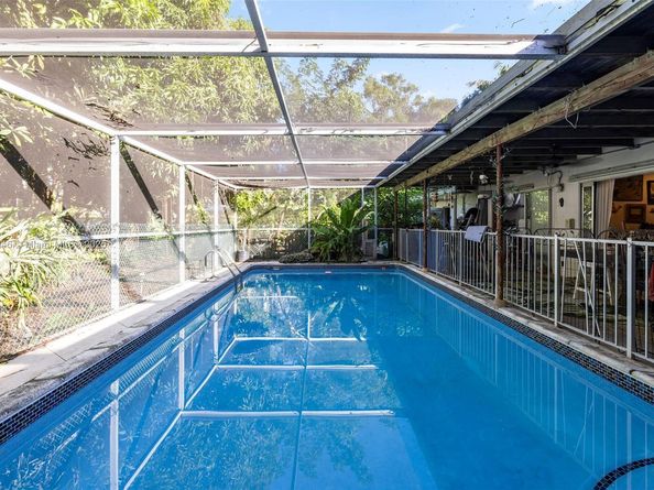 15290 SW 82nd Ave, Palmetto Bay FL 33157