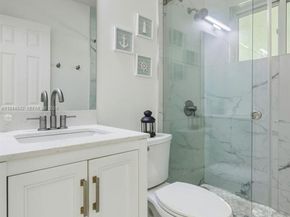 16101 NE 8th Ave, North Miami Beach FL 33162