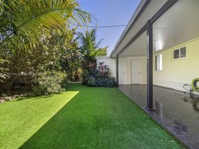 16101 NE 8th Ave, North Miami Beach FL 33162