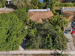 16101 NE 8th Ave, North Miami Beach FL 33162