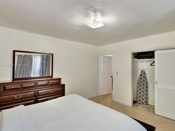 280 NW 34th St, Miami FL 33127