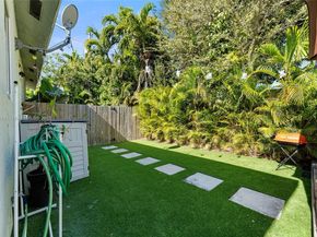 19 NE 48th St, Miami FL 33137